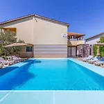 Villa Desire