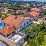 Villa Desire *