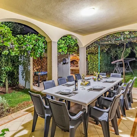 Desire Villa *
